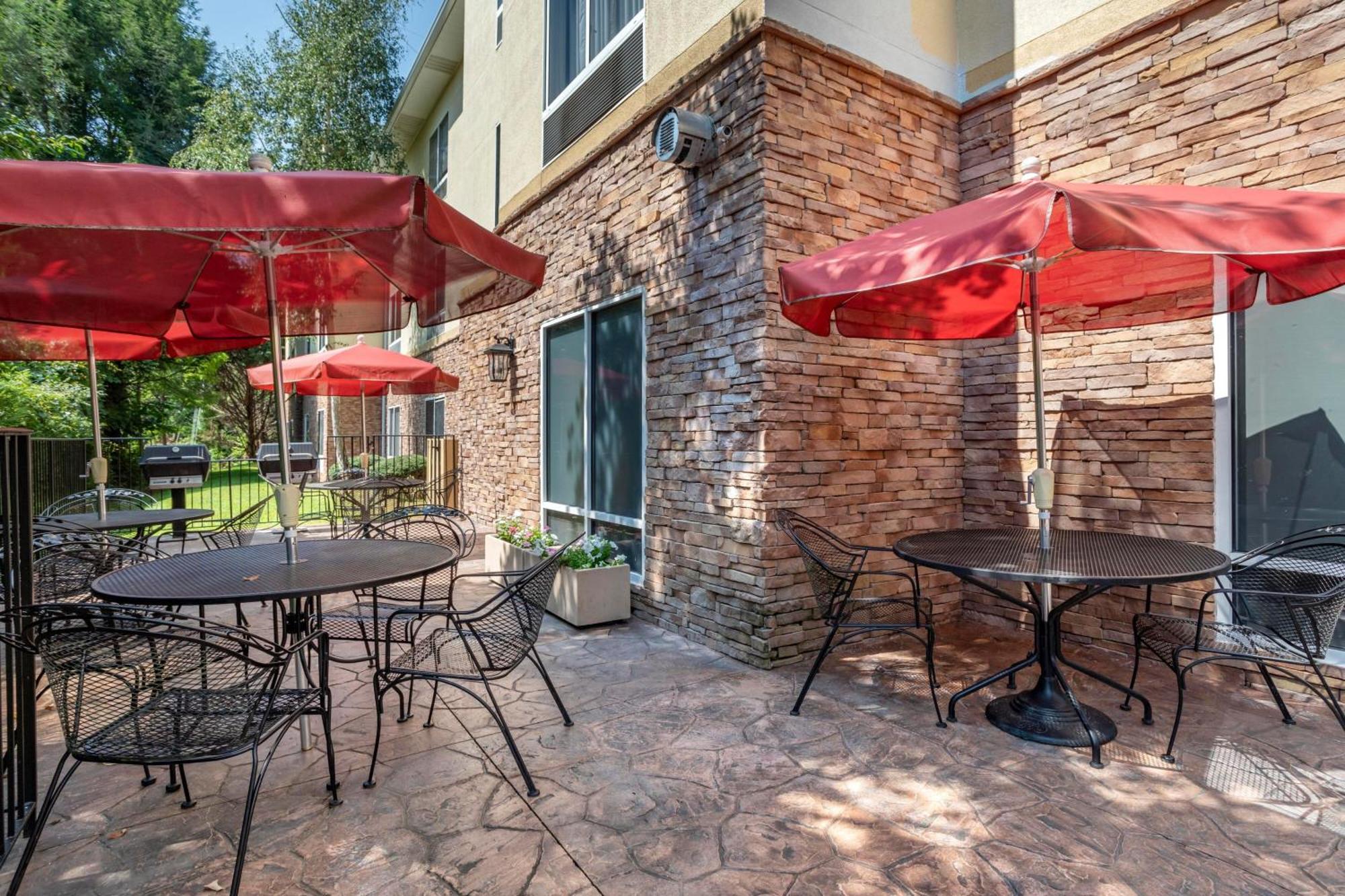 Fairfield Inn & Suites Cherokee Kültér fotó