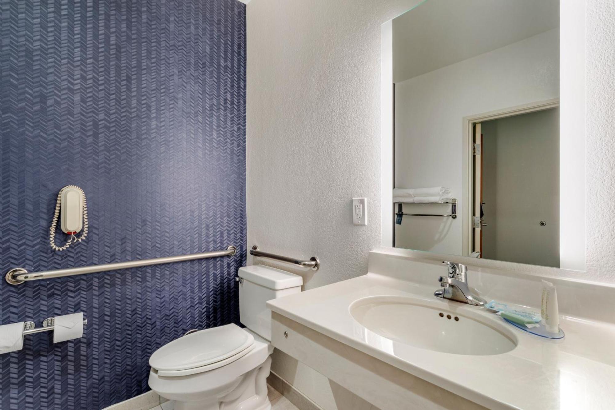 Fairfield Inn & Suites Cherokee Kültér fotó