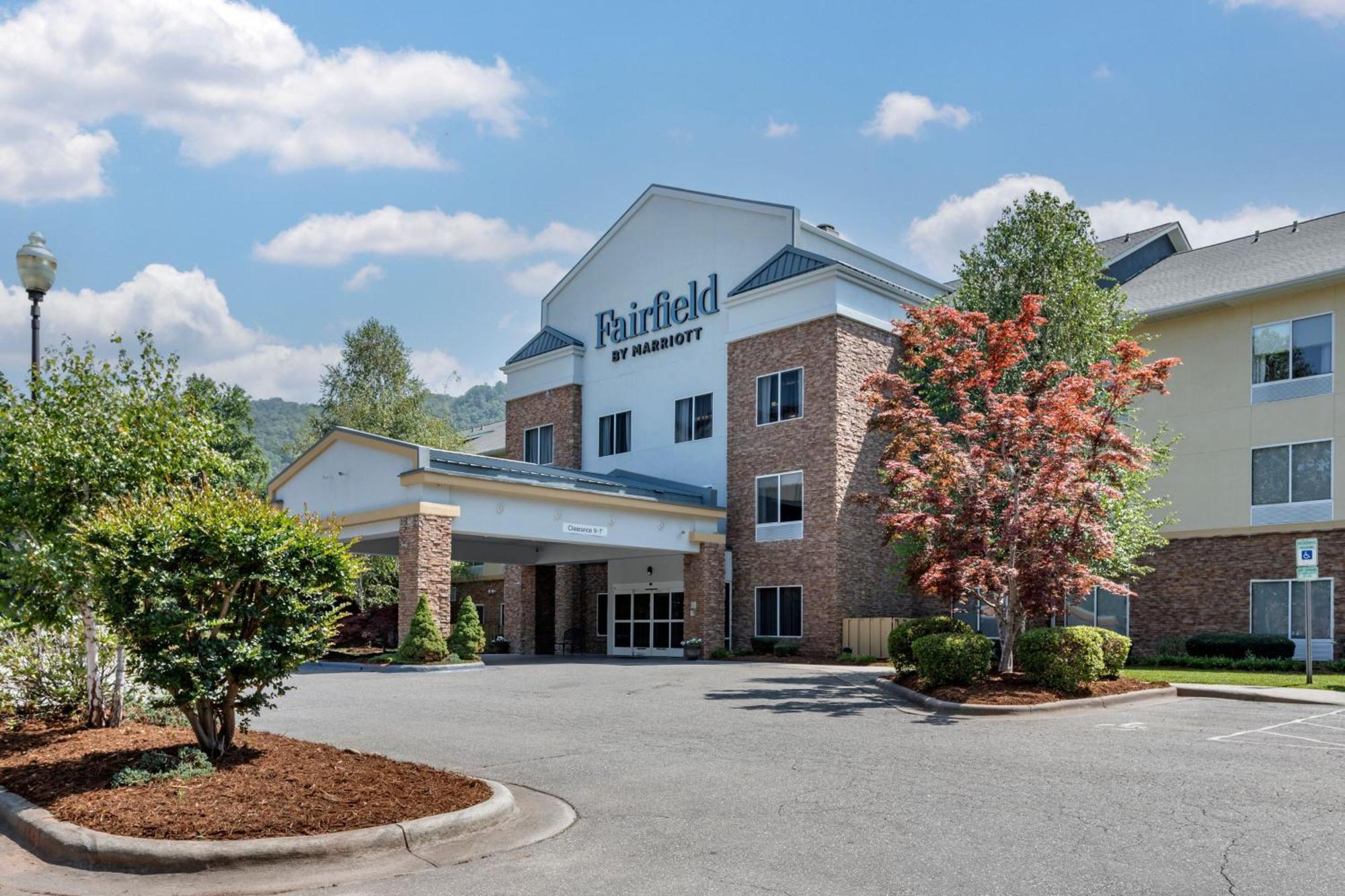 Fairfield Inn & Suites Cherokee Kültér fotó